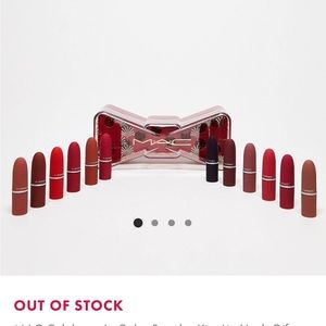 MAC Celebrate in Color powder kiss lip vault X 12: Destined For Stardom (Disney)
